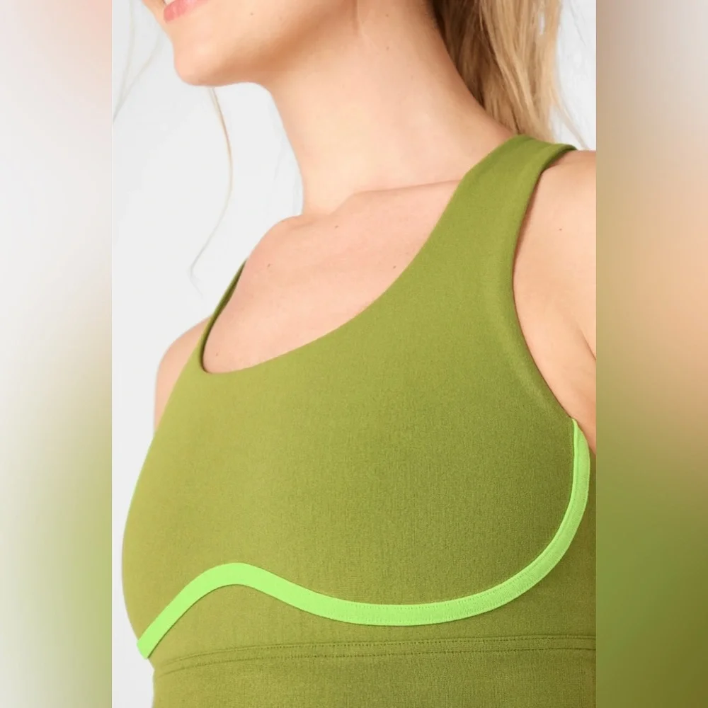 Fabletics Earth Day Outfit 🌏🌱 - Picture 7 of 11